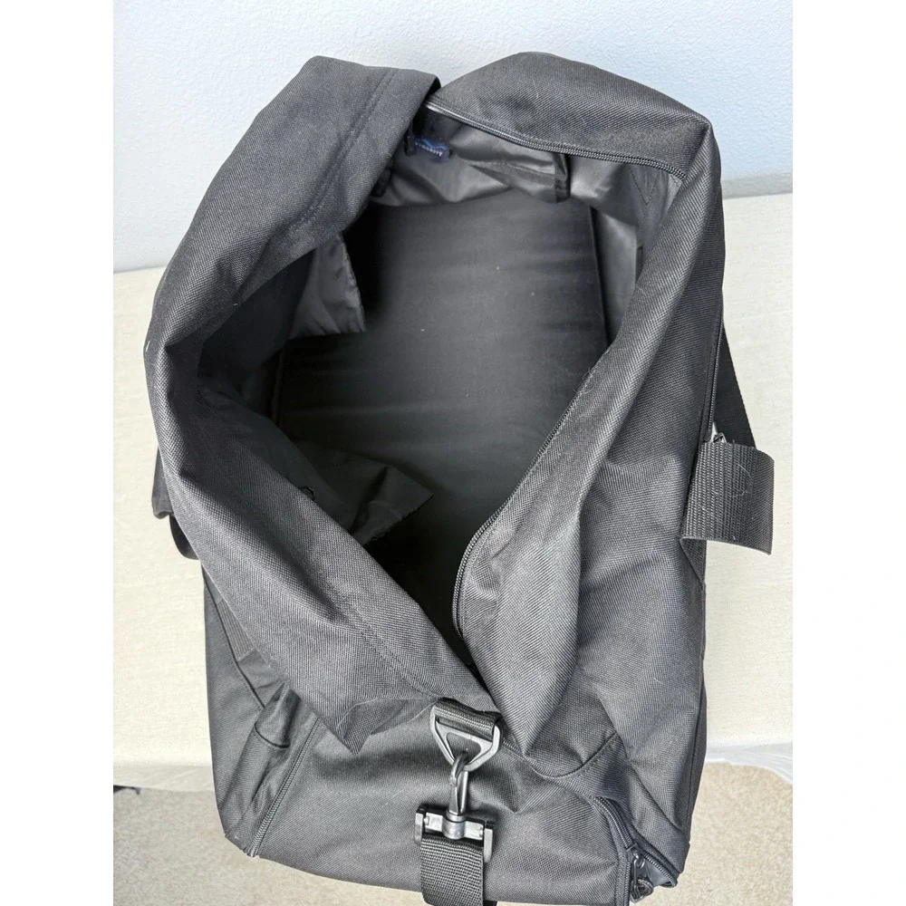 Basketball Coach‎ on Duffle Bag